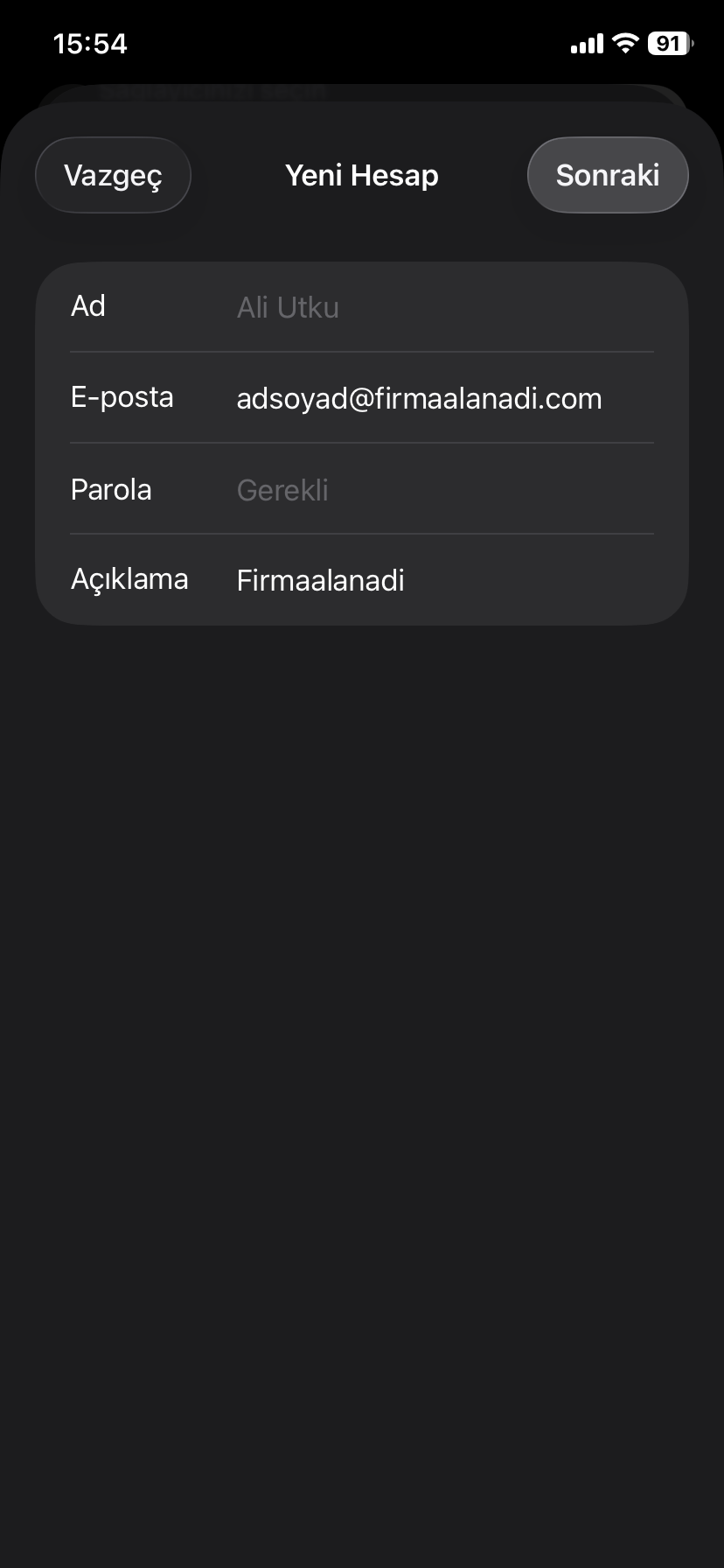 iOS Email ve Şifre Girişi